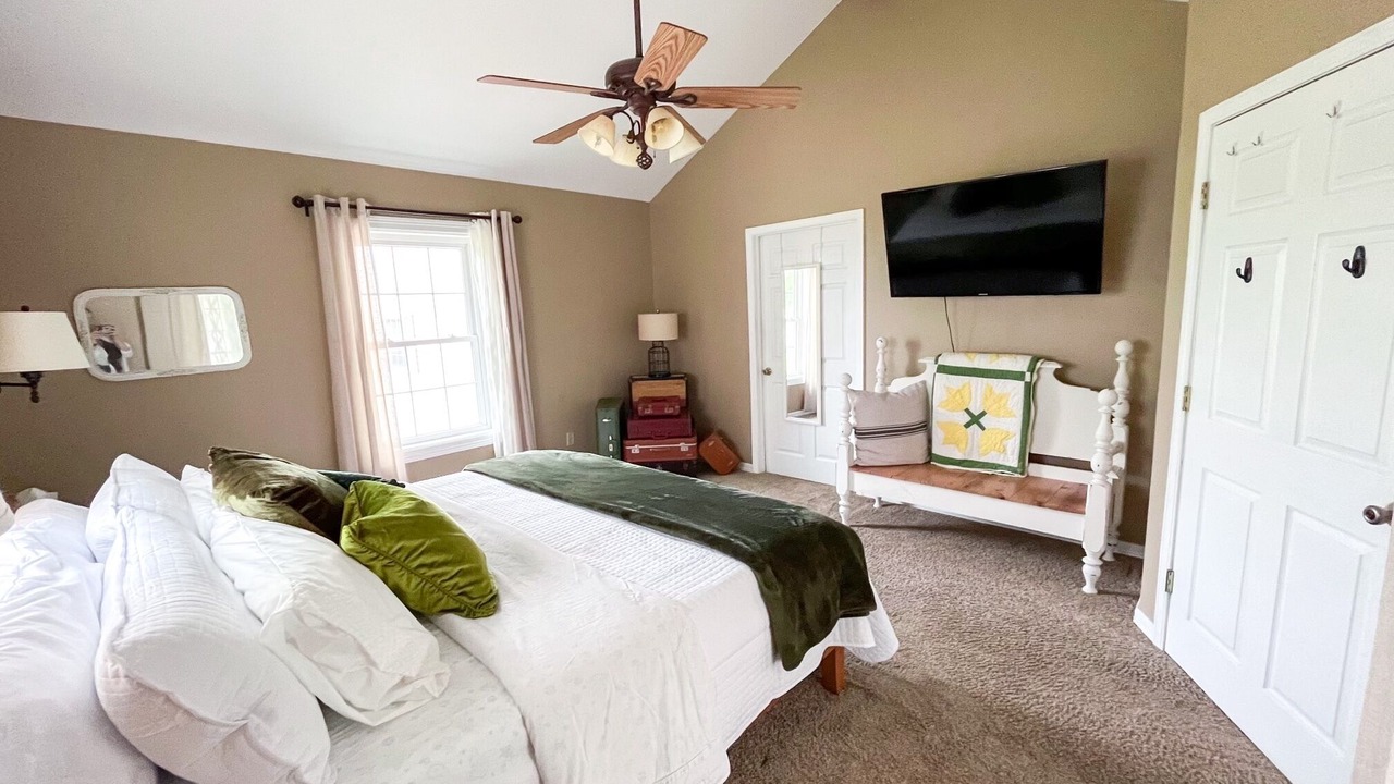 Photo of Bedroom in Marshall