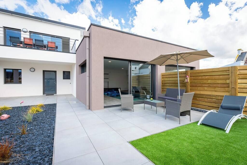 Photo of Patio Balcony in Sibiril