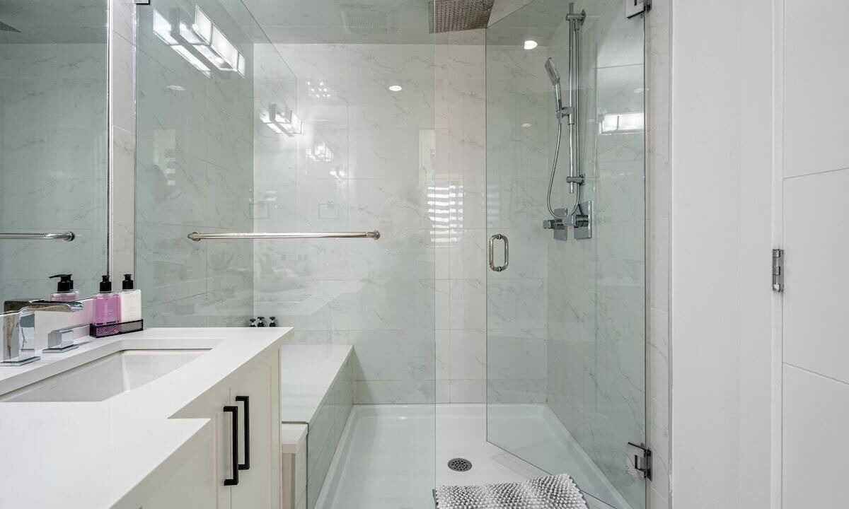 Photo of Bathroom in Crescent Heights