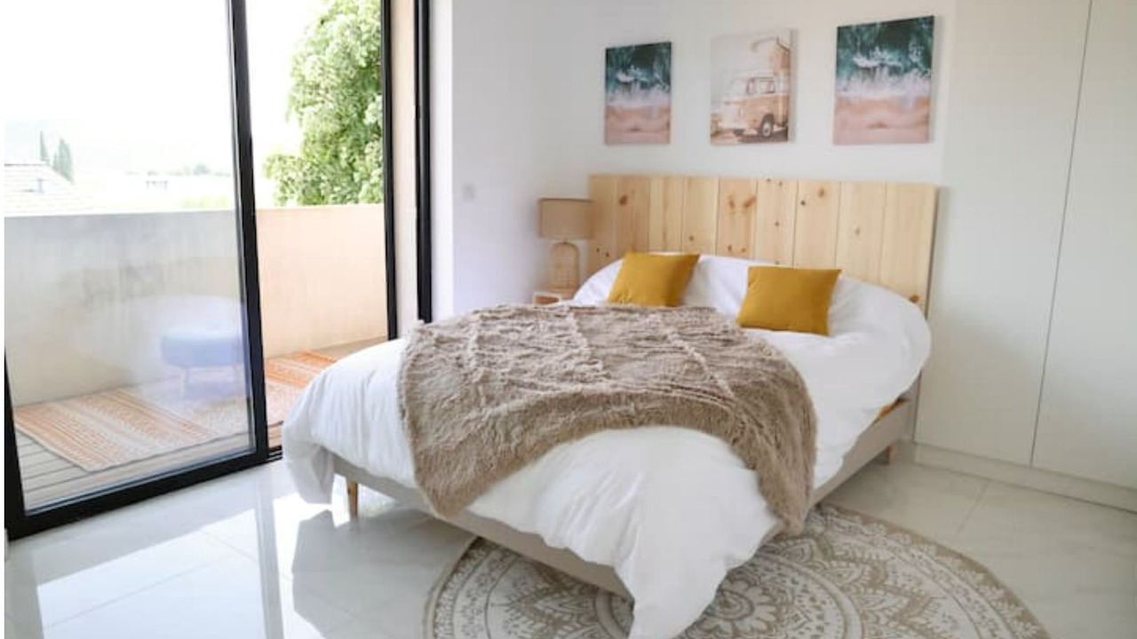 Photo of Bedroom in Aubagne