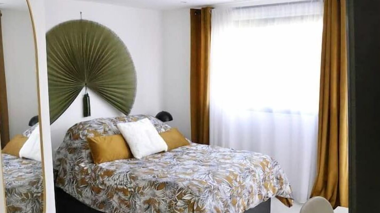 Photo of Bedroom in Aubagne