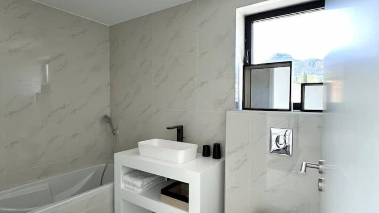 Photo of Bathroom in Aubagne