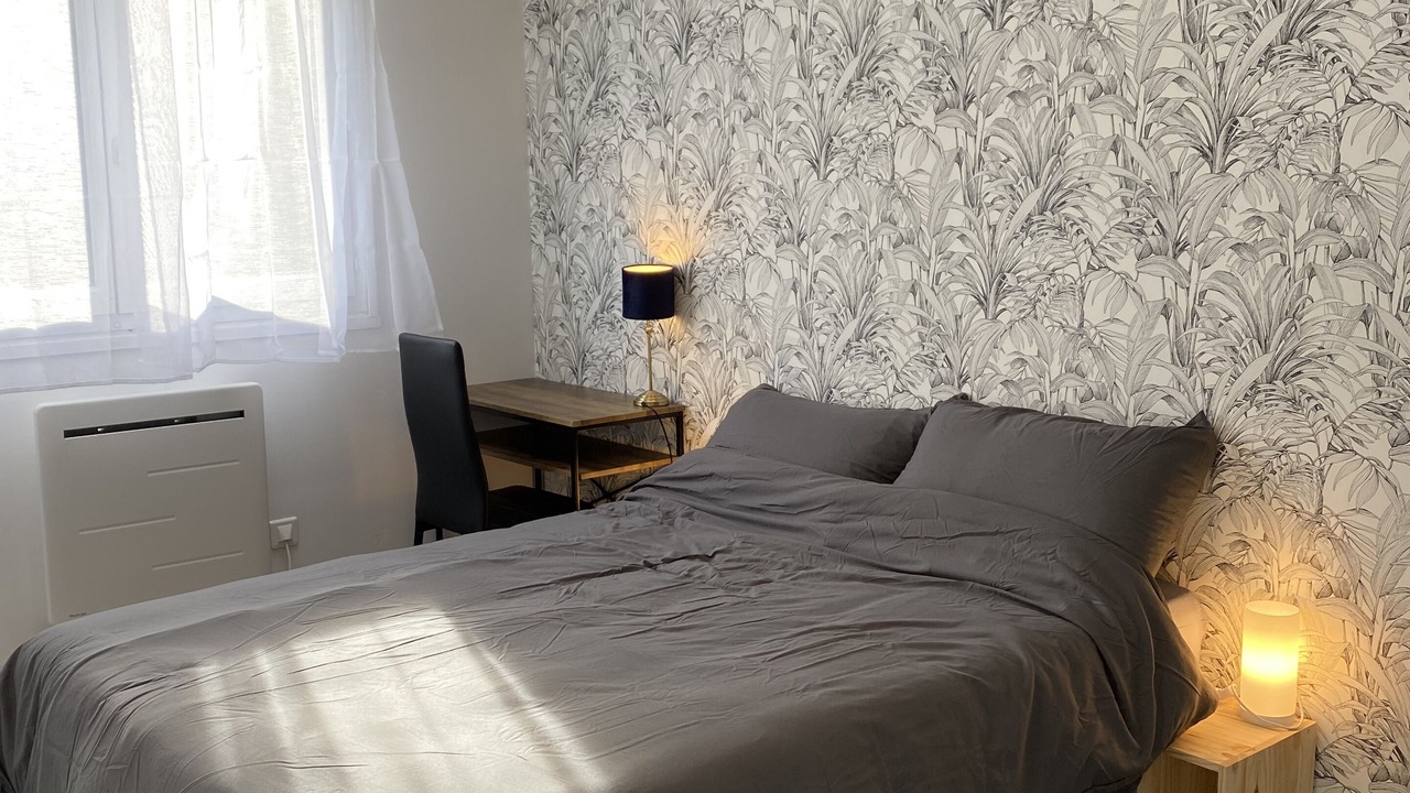 Photo of Bedroom in La Mulatiere