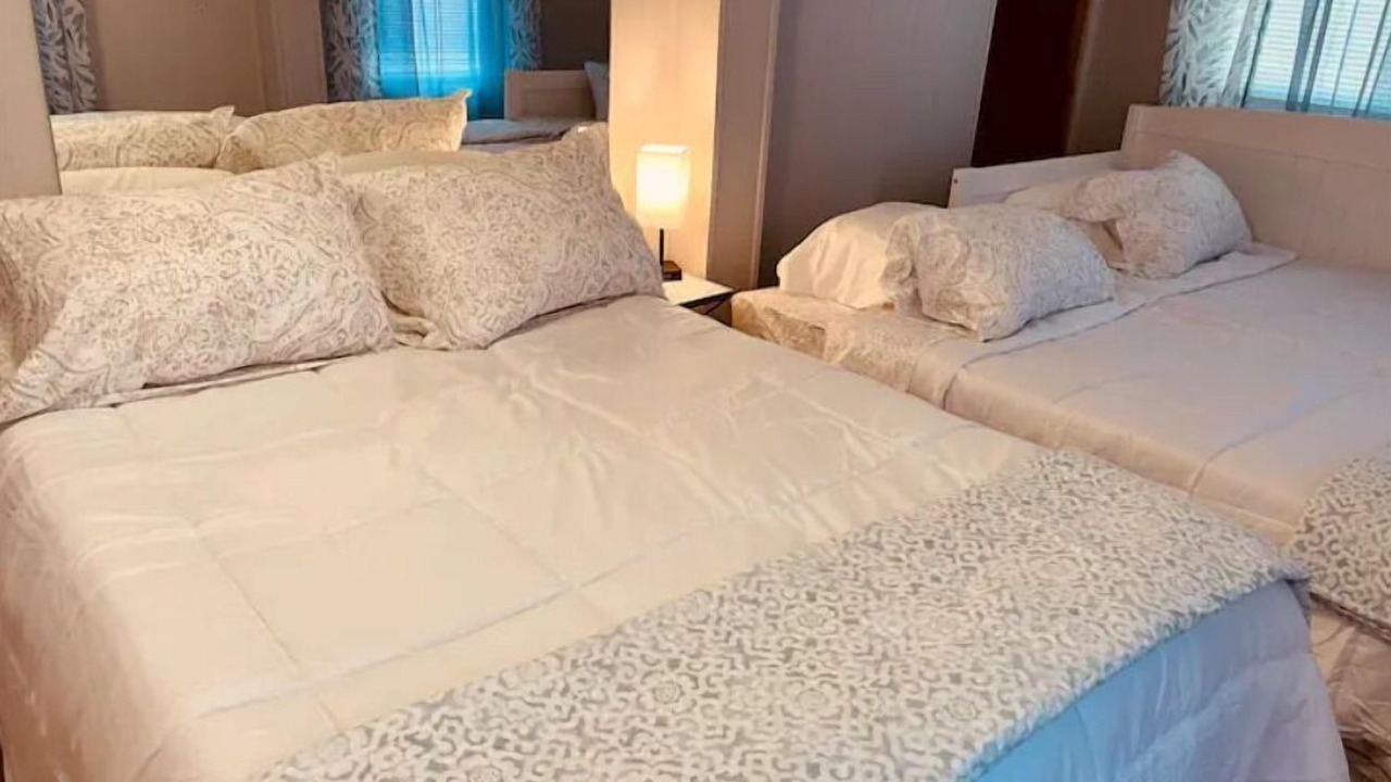 Photo of Bedroom in Pointe-du-Chene