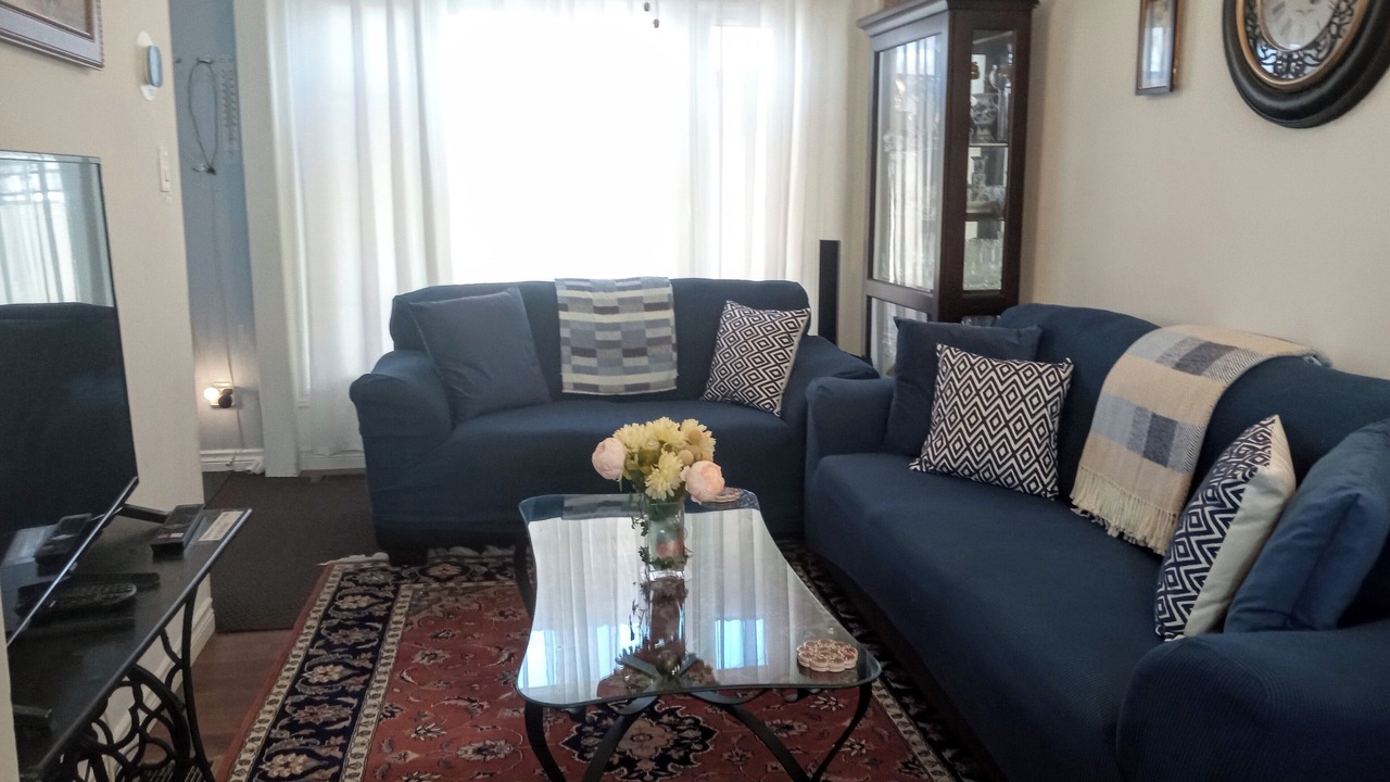 Photo of Livingroom in Barrie