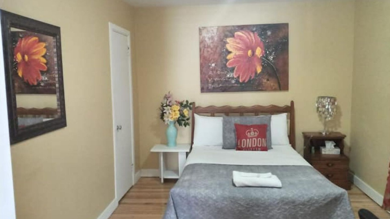 Photo of Bedroom in Trois-Rivieres