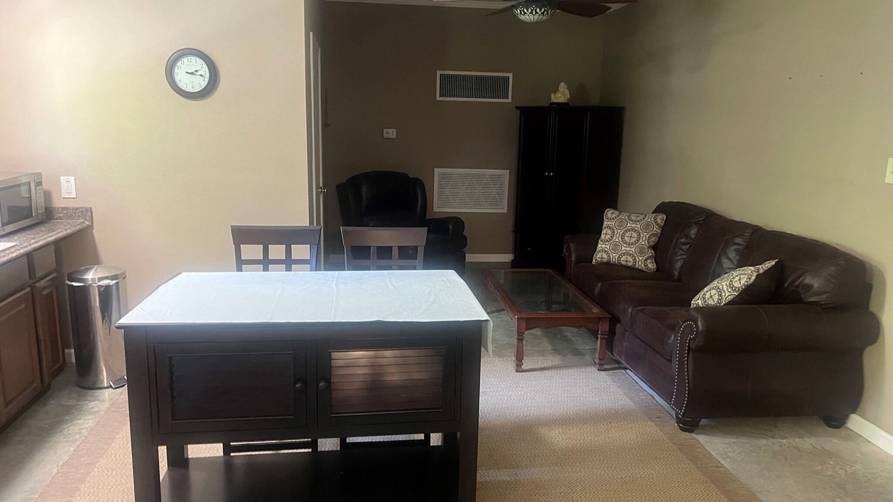 Photo of Livingroom in Bethany
