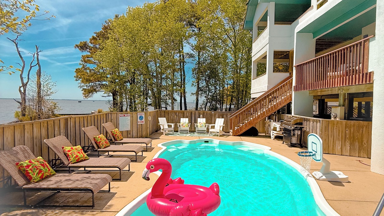 Photo of Outdoor in Monteray Shores