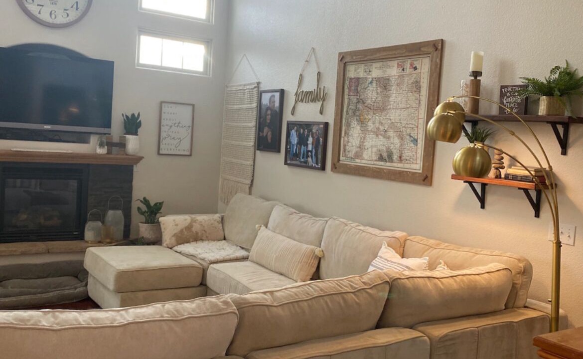 Photo of Livingroom in Cheyenne