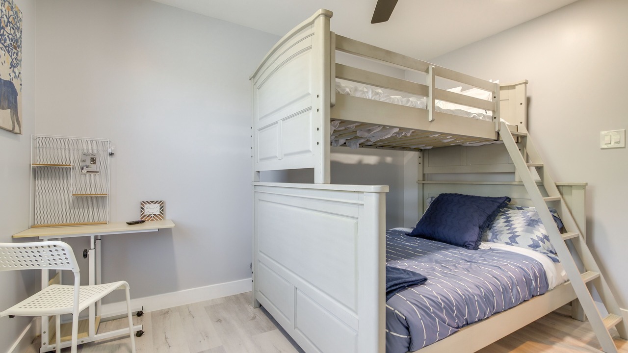 Photo of Bedroom in Waterford On Lake Travis