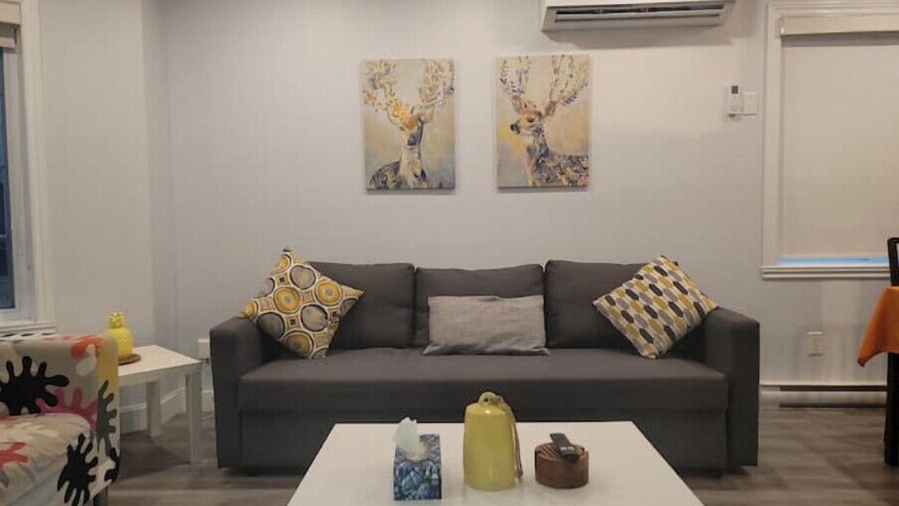 Photo of Livingroom in Laval