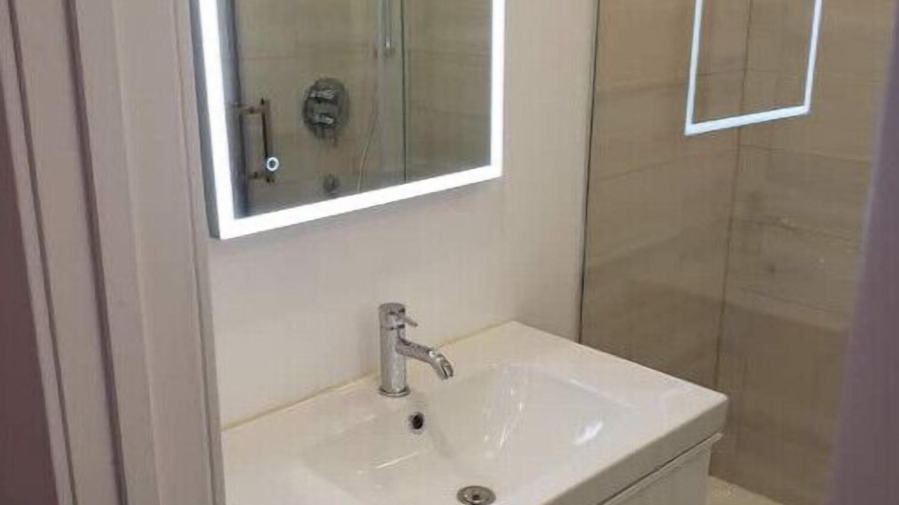 Photo of Bathroom in Laval