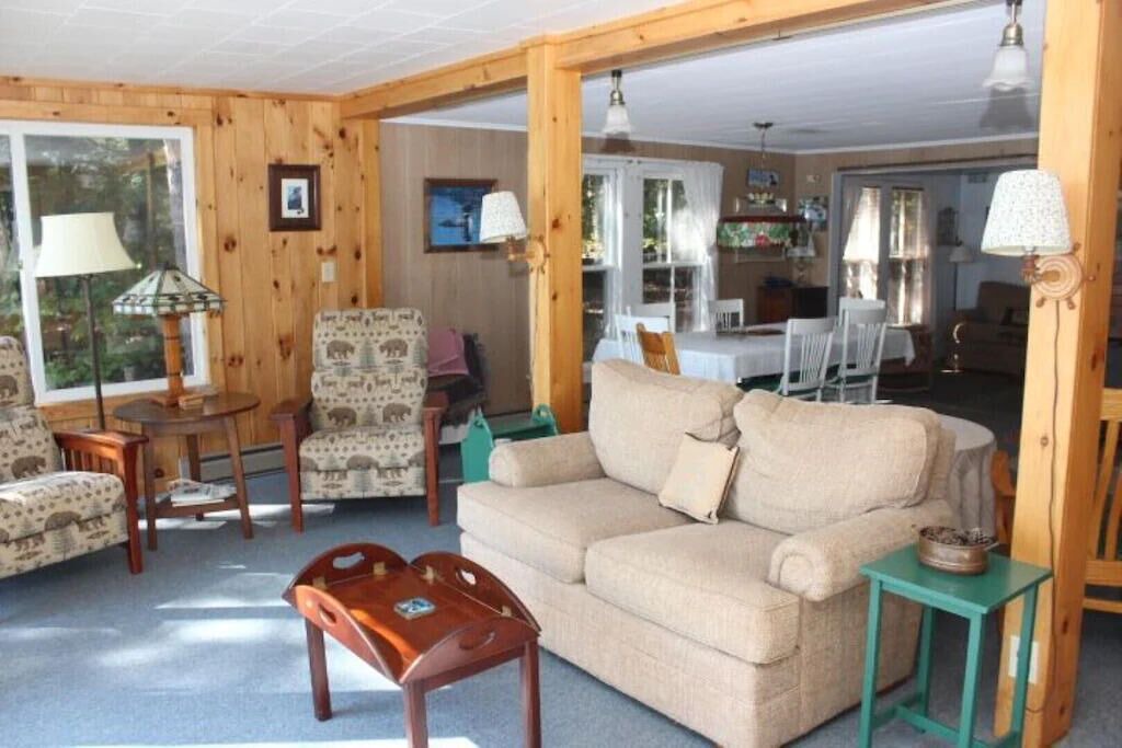 Photo of Livingroom in Laconia