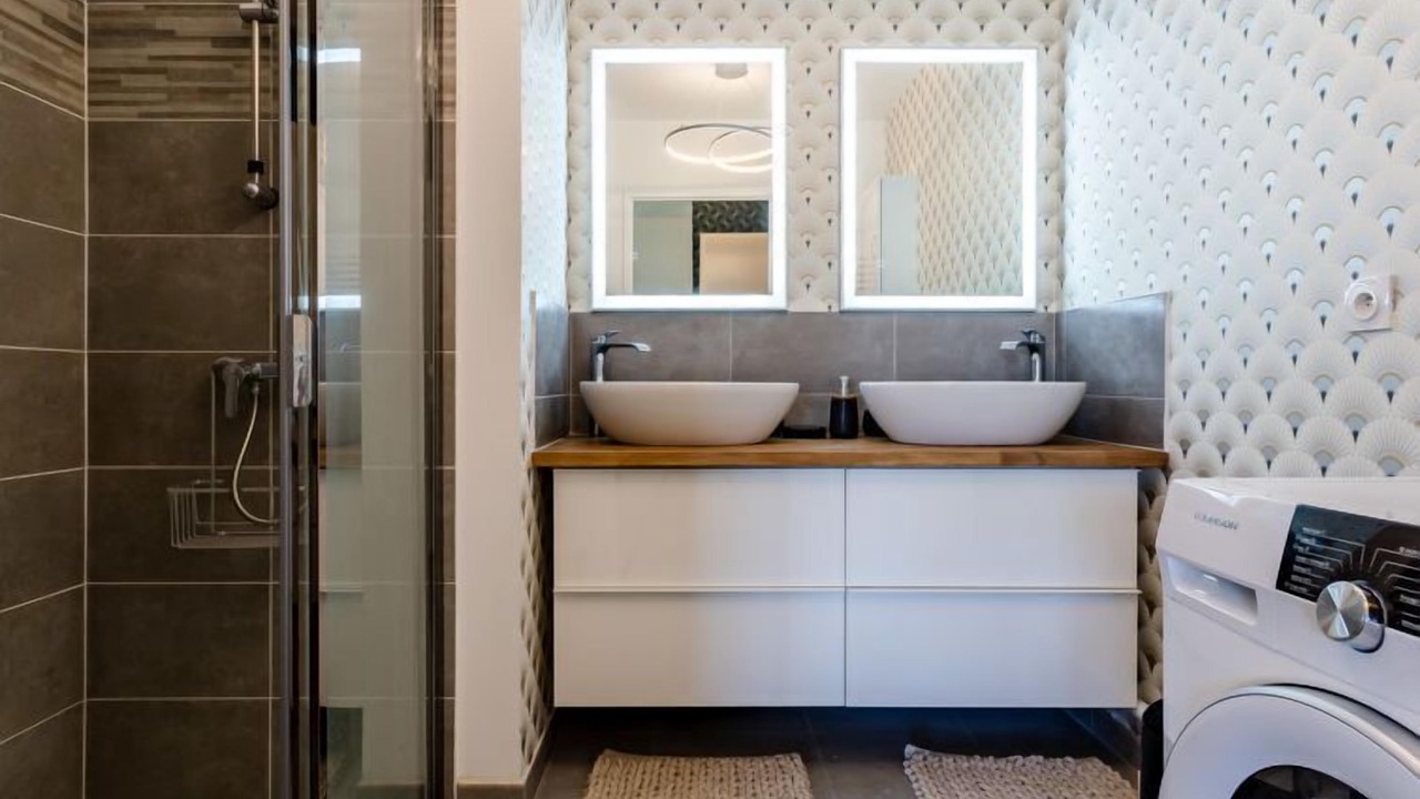 Photo of Bathroom in Benerville-sur-Mer