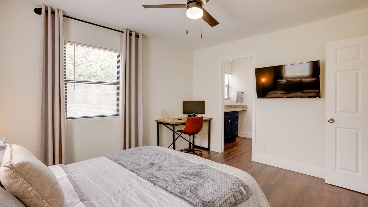Photo of Bedroom in Somerville