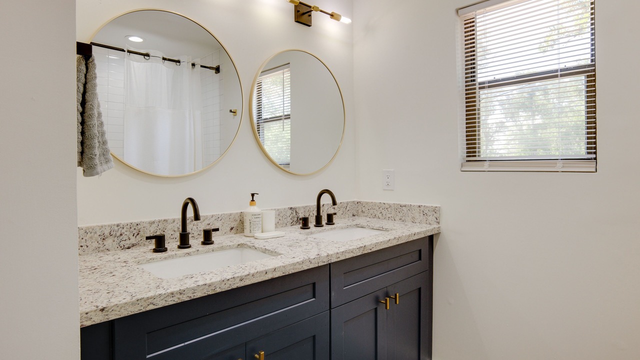 Photo of Bathroom in Somerville