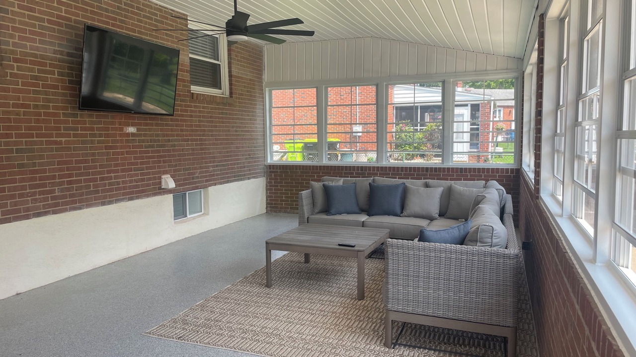 Photo of Livingroom in Stanton