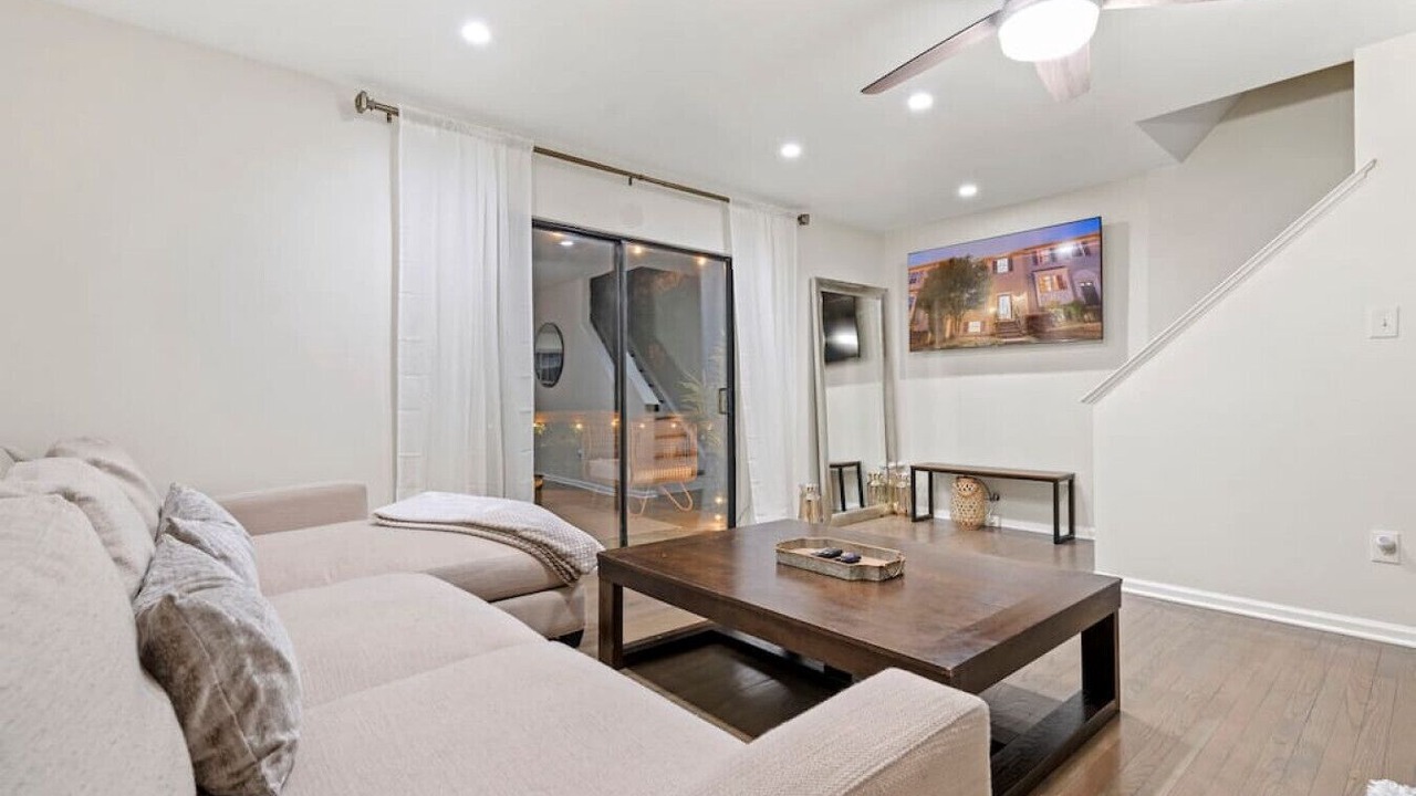 Photo of Livingroom in Woodbridge