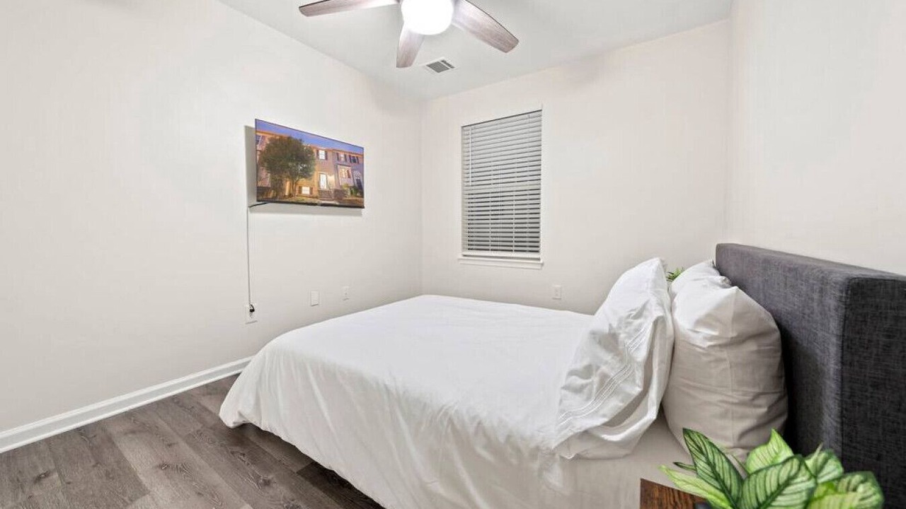 Photo of Bedroom in Woodbridge