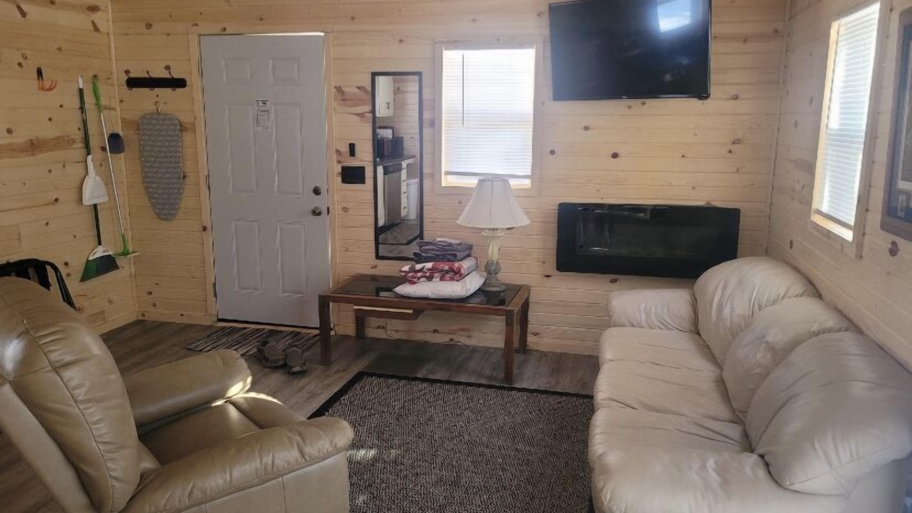 Photo of Livingroom in Silver Bay