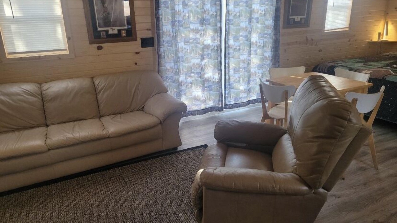 Photo of Livingroom in Silver Bay