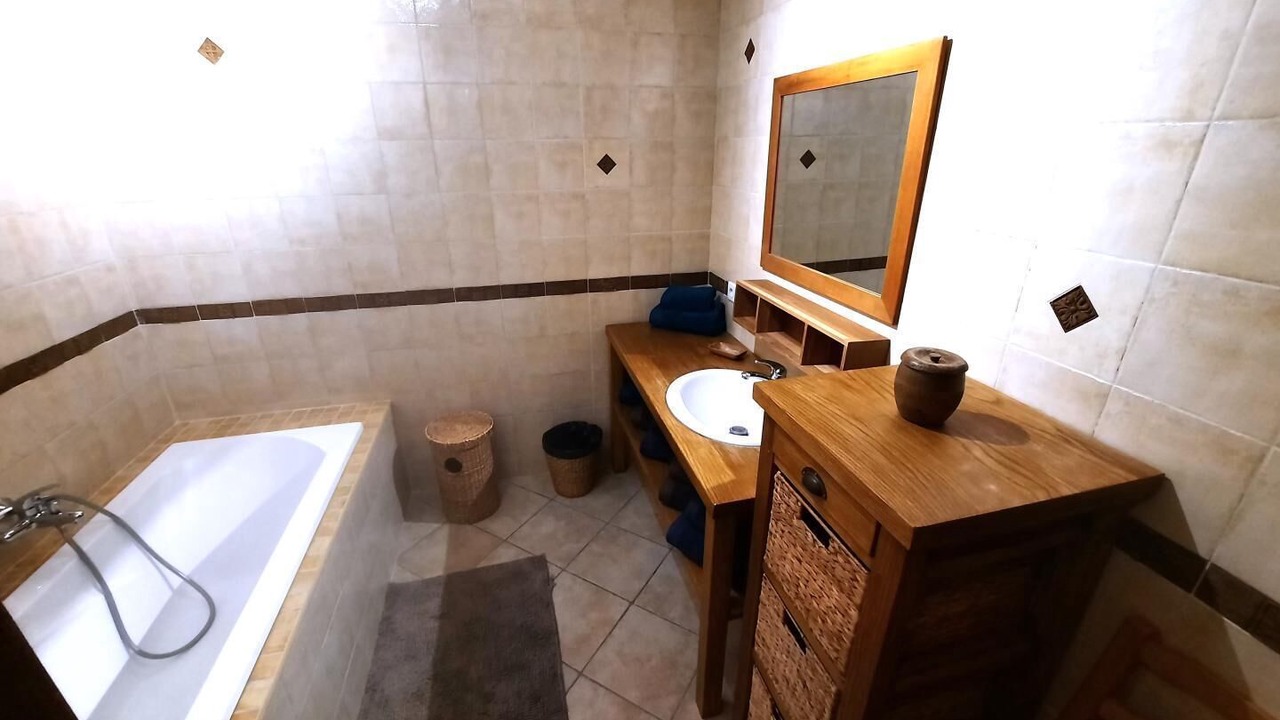 Photo of Bathroom in Rocroi