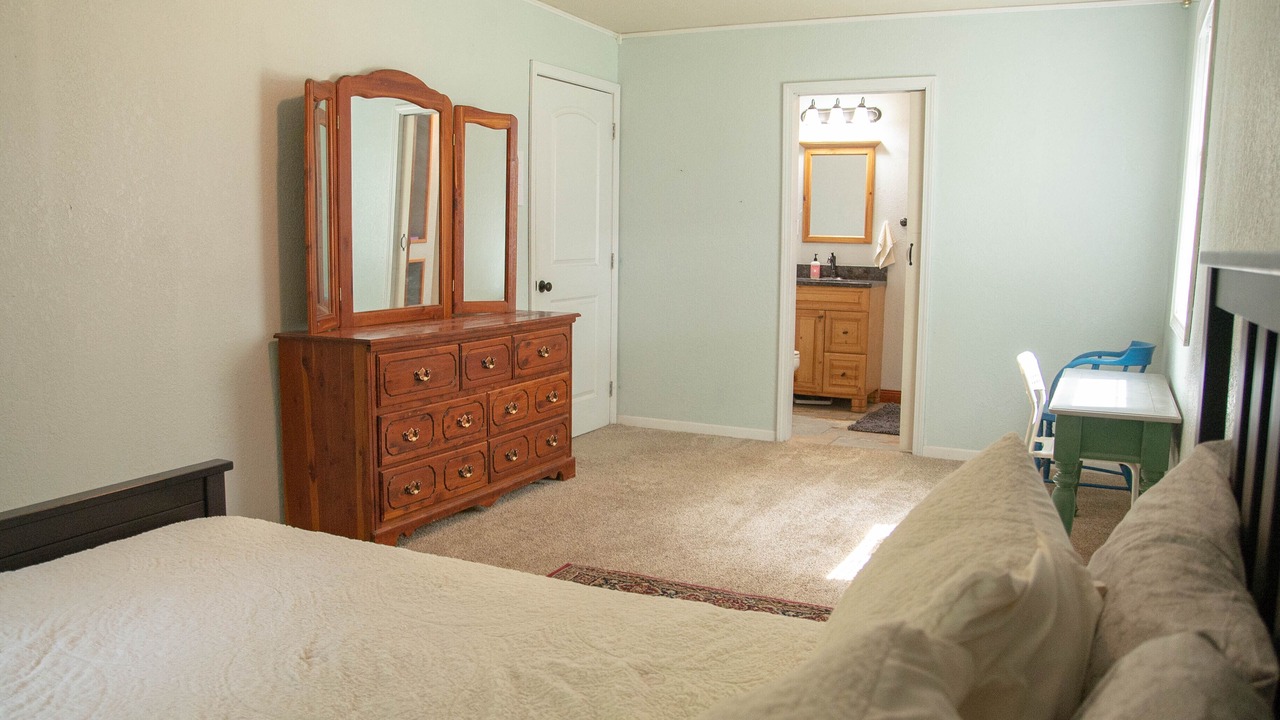 Photo of Bedroom in Doniphan