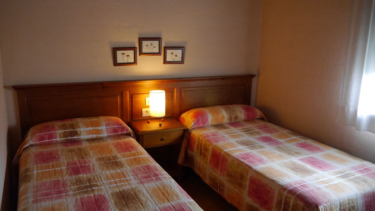 Photo of Bedroom in San Lorenzo de Morunys