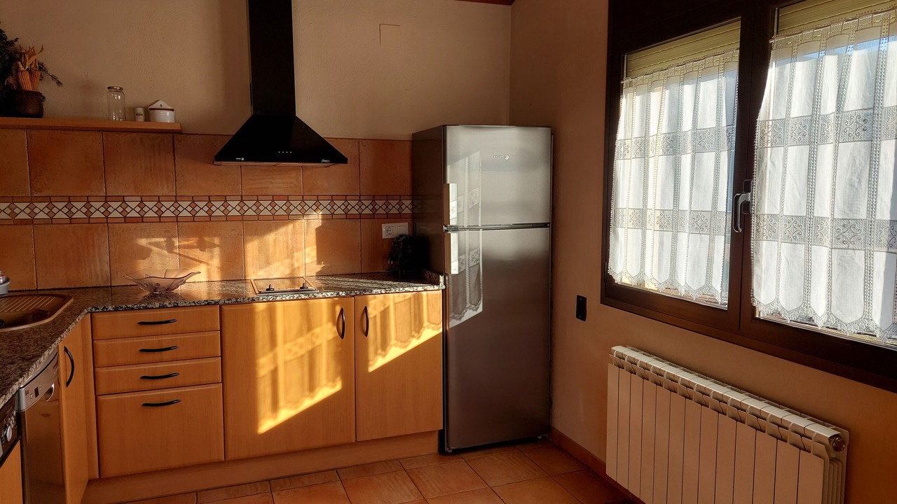 Photo of Kitchen in San Lorenzo de Morunys