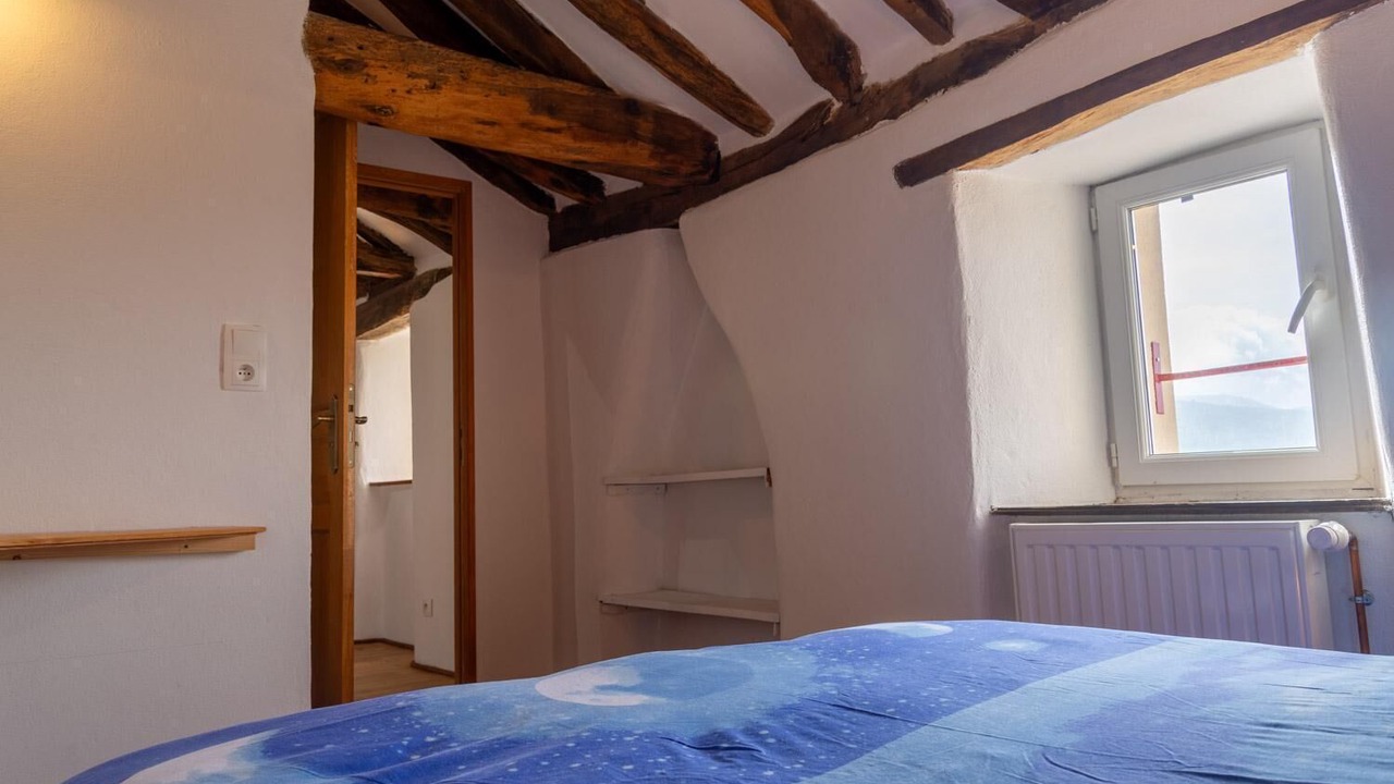 Photo of Bedroom in Saint-Etienne-Vallee-Francaise