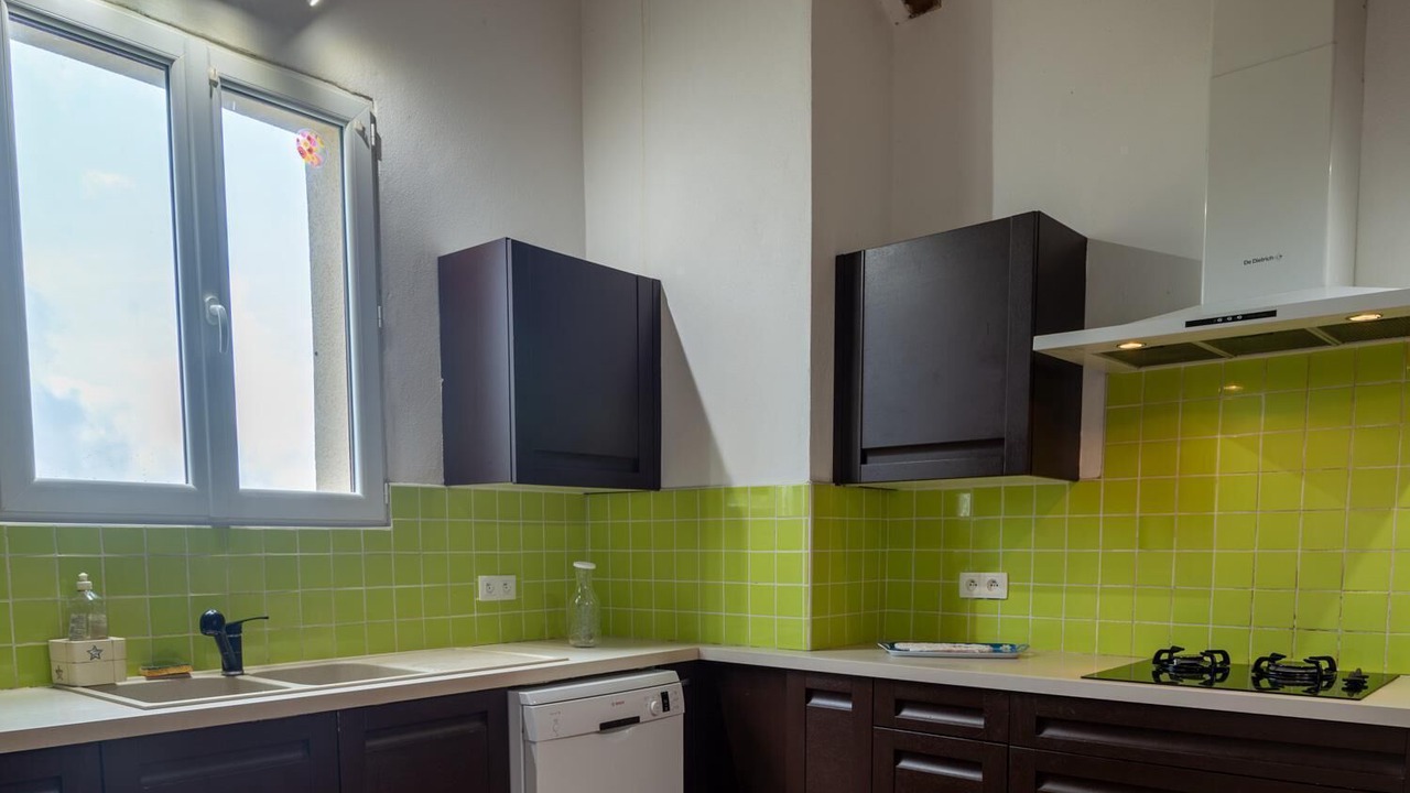 Photo of Kitchen in Saint-Etienne-Vallee-Francaise