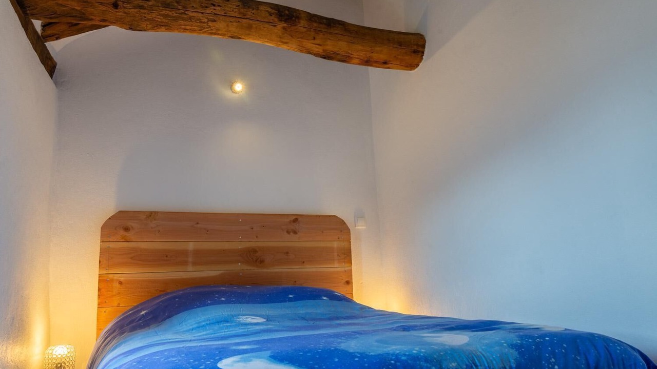 Photo of Bedroom in Saint-Etienne-Vallee-Francaise