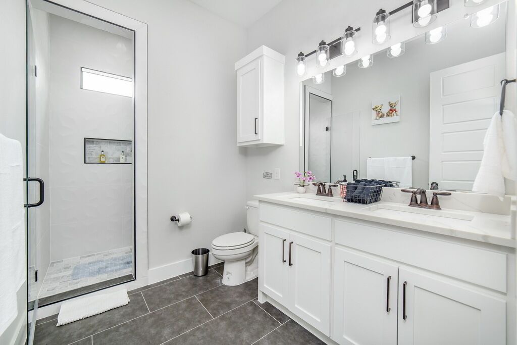 Photo of Bathroom in West Dallas