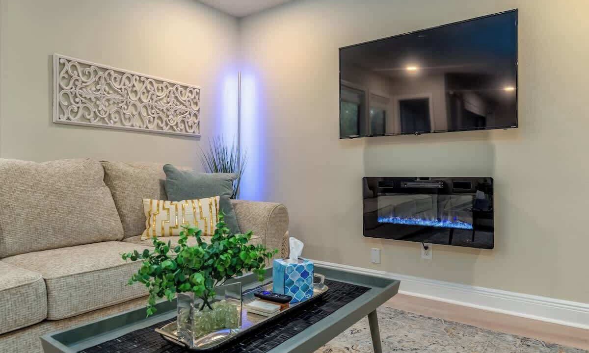 Photo of Livingroom in Daphne