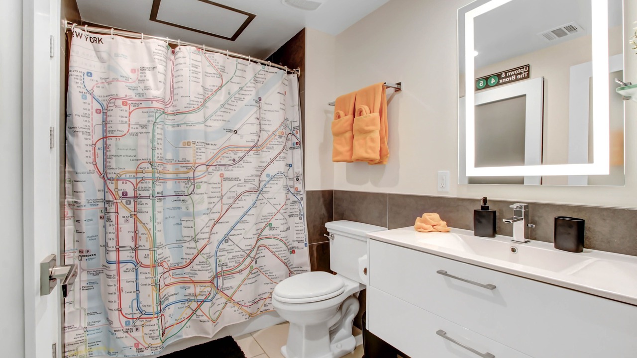Photo of Bathroom in Downtown Los Angeles