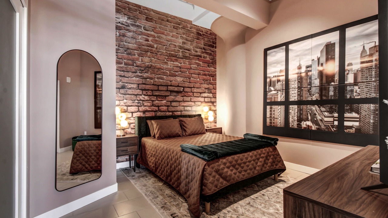 Photo of Bedroom in Downtown Los Angeles