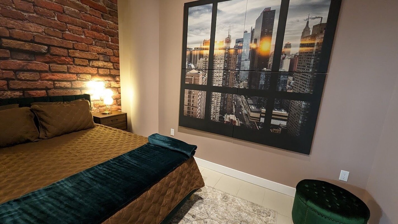 Photo of Bedroom in Downtown Los Angeles