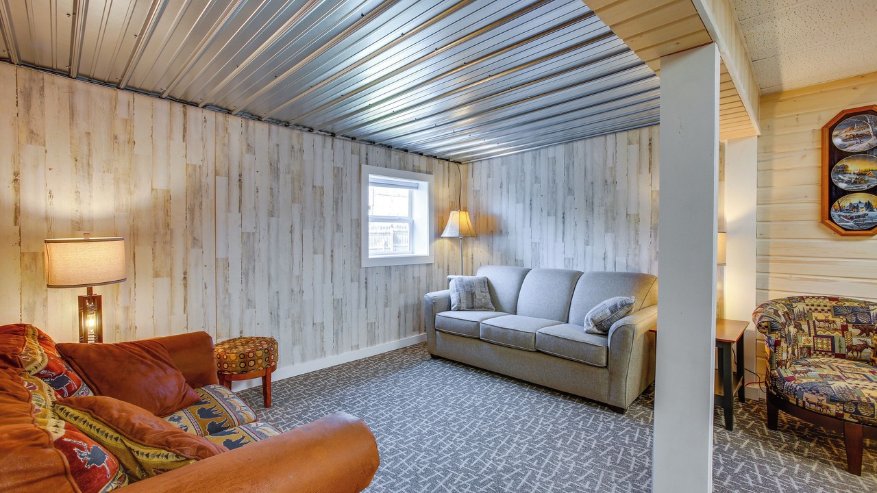 Photo of Livingroom in Lake Ann