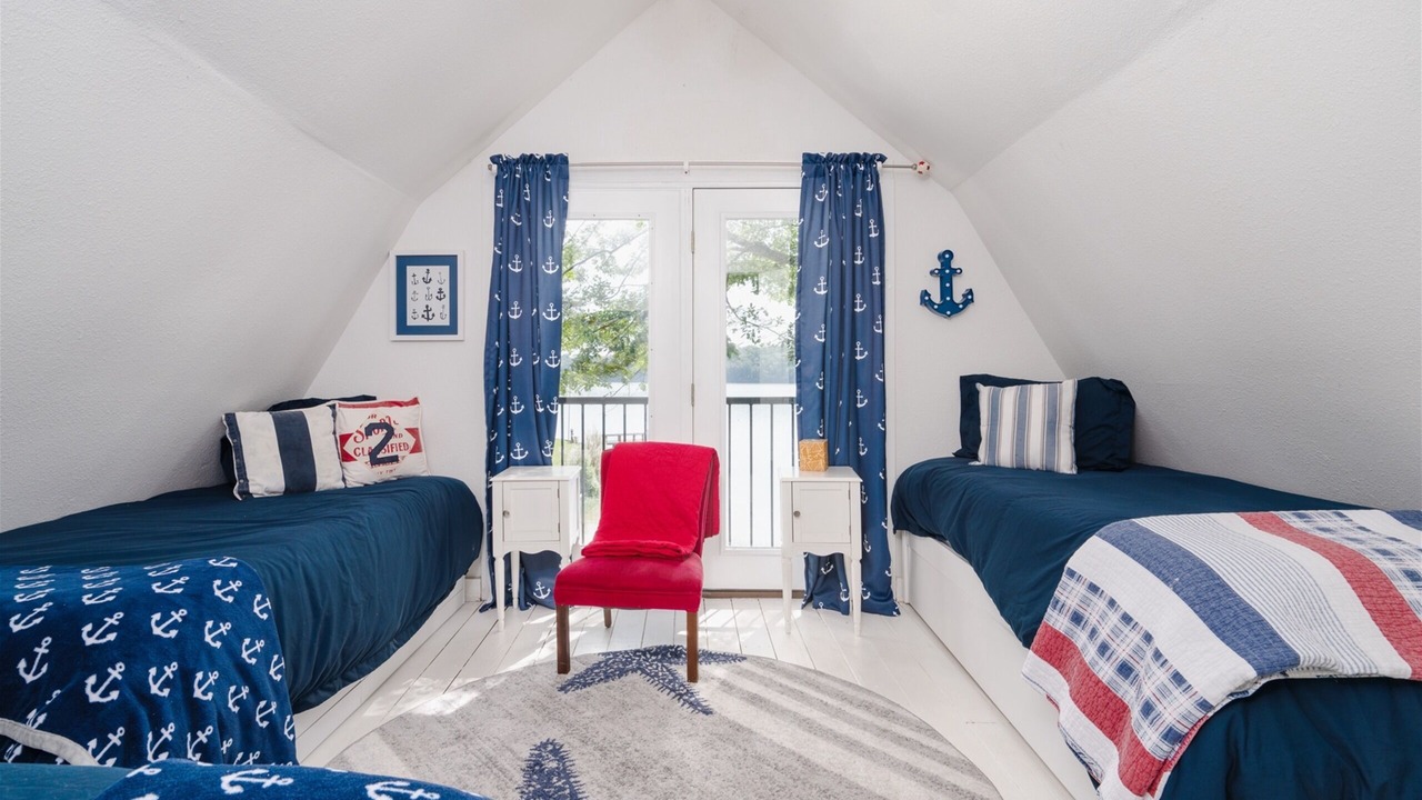 Photo of Bedroom in Pleasure Point