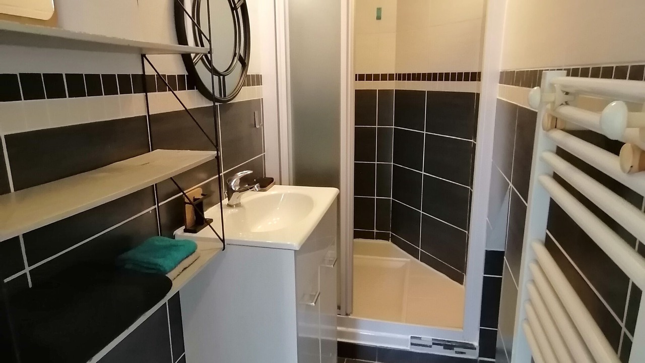 Photo of Bathroom in Lancieux