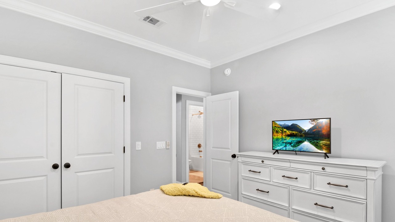 Photo of Others in Saint Simons Heights