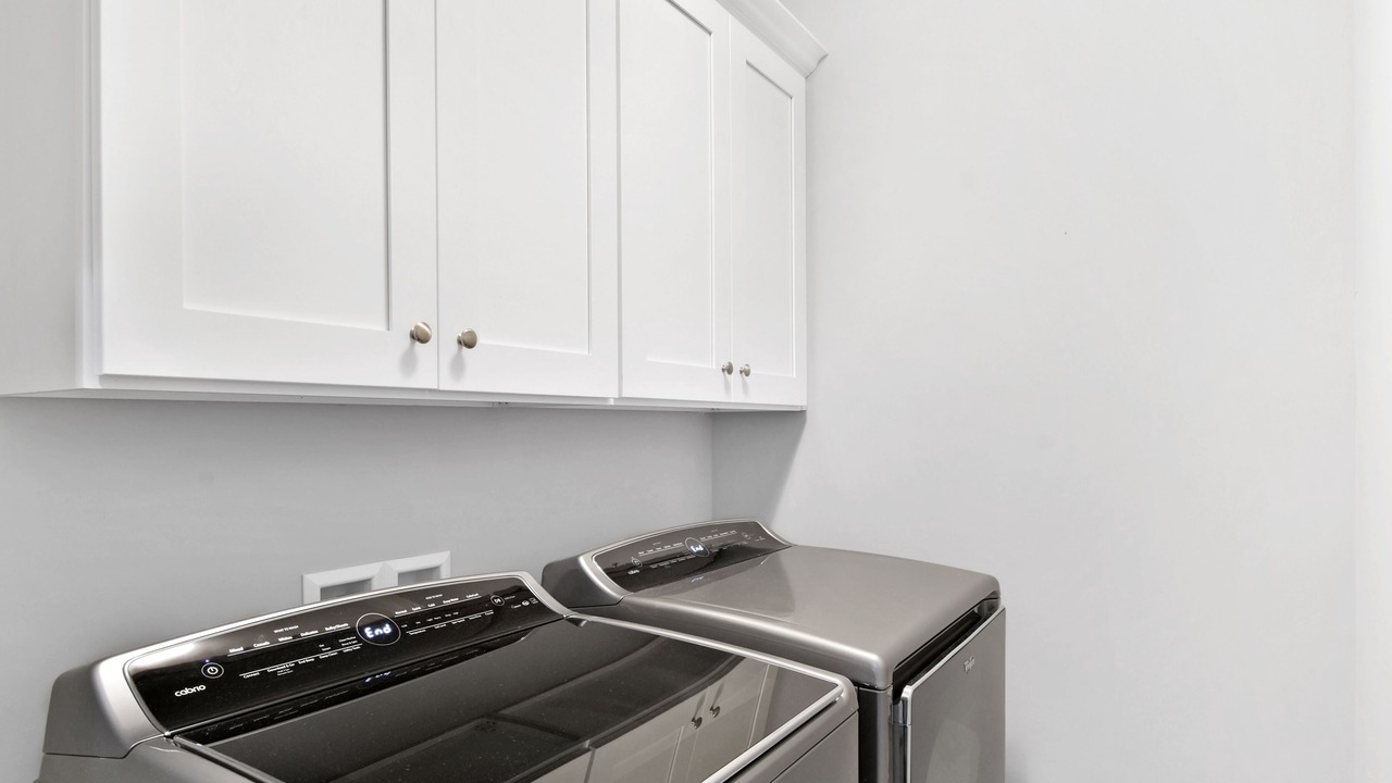 Photo of Others in Saint Simons Heights