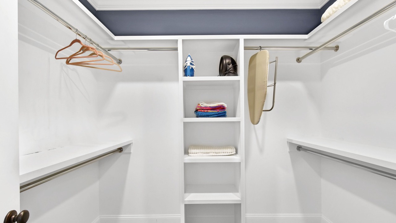 Photo of Others in Saint Simons Heights