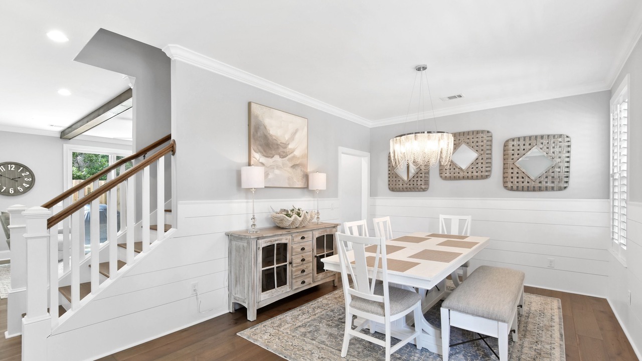 Photo of Others in Saint Simons Heights