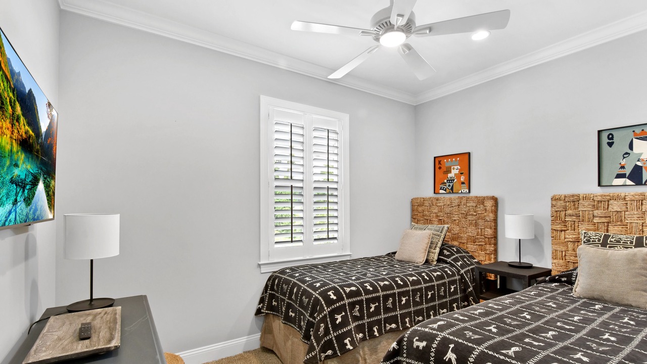 Photo of Others in Saint Simons Heights