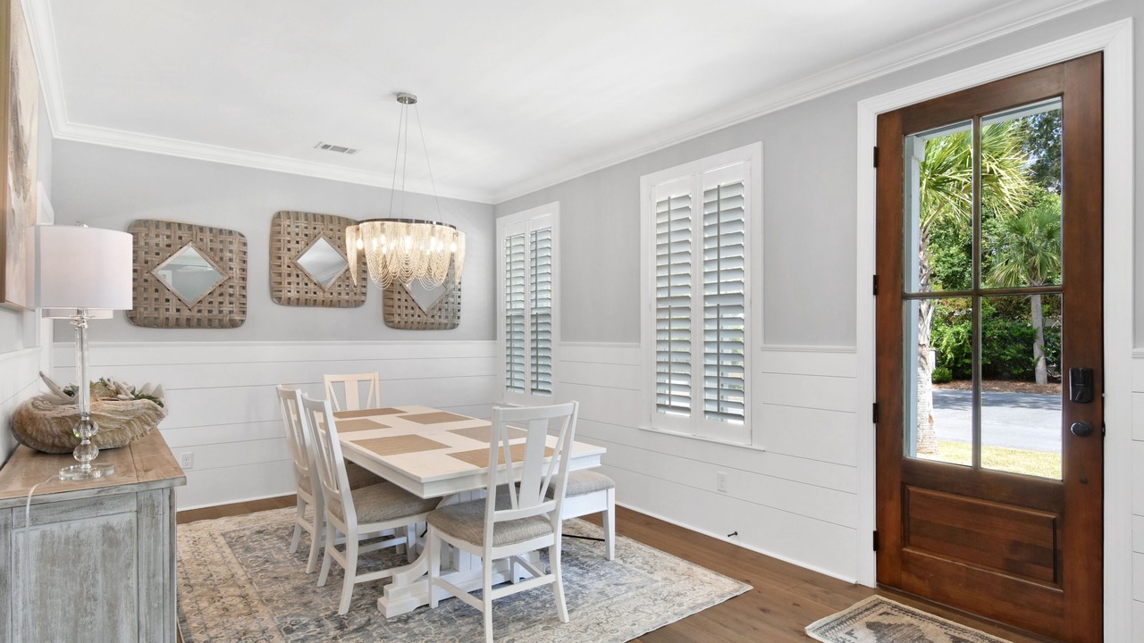 Photo of Others in Saint Simons Heights