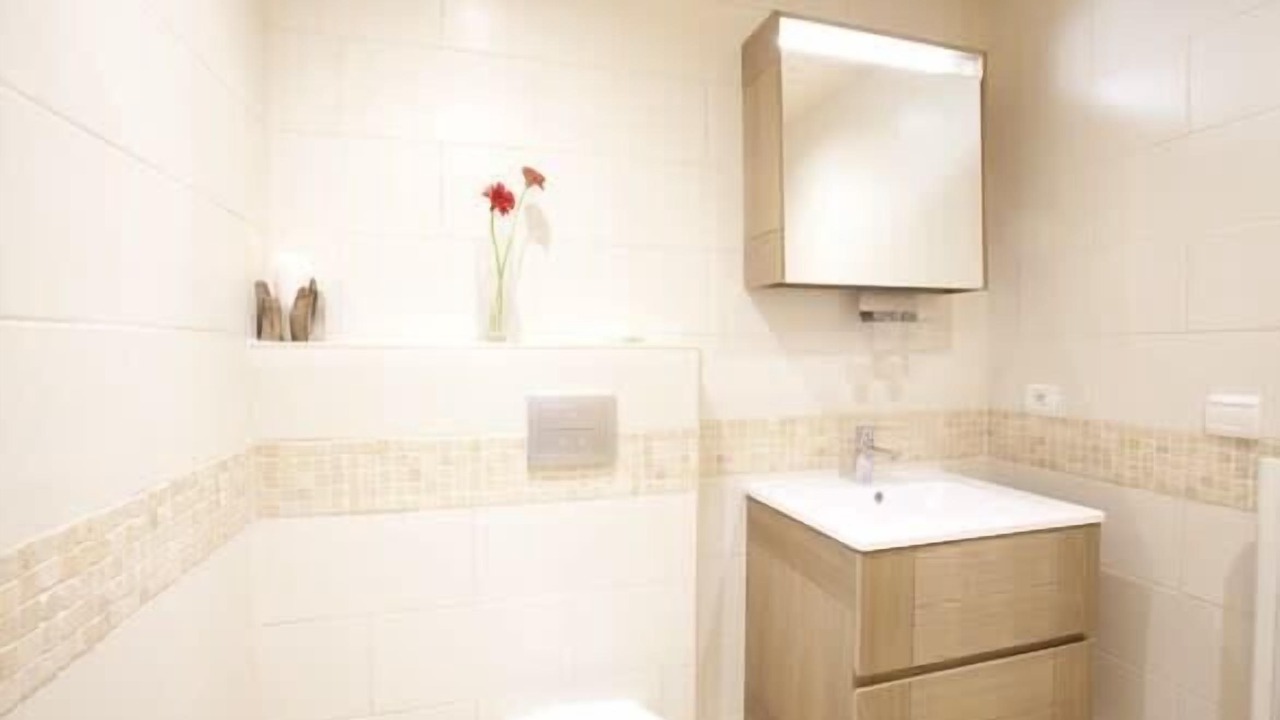 Photo of Bathroom in Montalbert