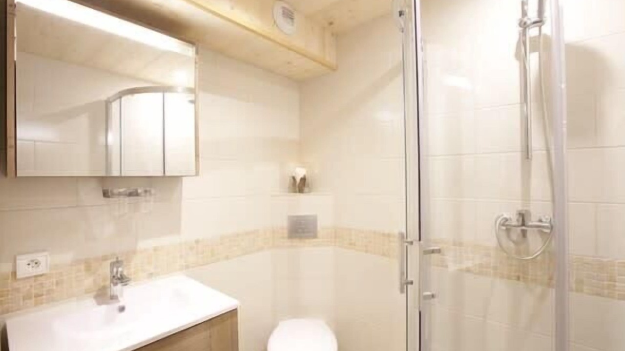 Photo of Bathroom in Montalbert