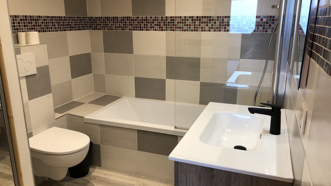 Photo of Bathroom in Montalbert