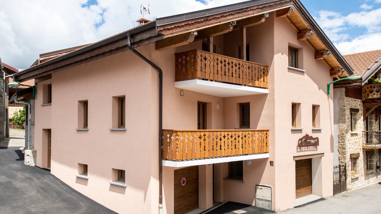 Photo of Outdoor in Longefoy